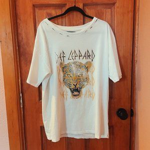 Def Leppard Distressed Tee by Vintage Canvas